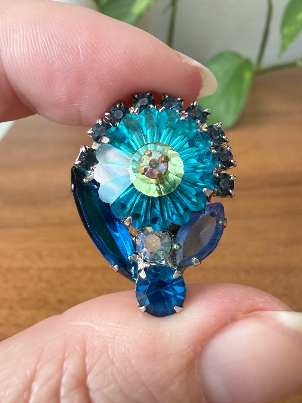 Vintage Juliana D&E Margarita Blue Crystal Rivoli Rhinestone Brooch Silvertone - Picture 12 of 15